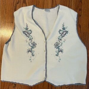 Koret White Knit Vest with Purple Trim